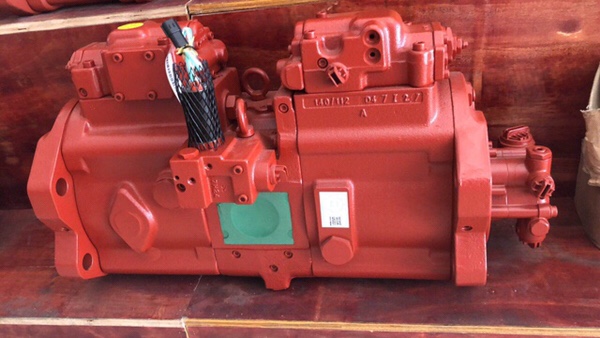 K5V140DTP1C9R-9N01 hydraulic main pump NEW HOLLAND-KOBELCO E385 excavator main pump